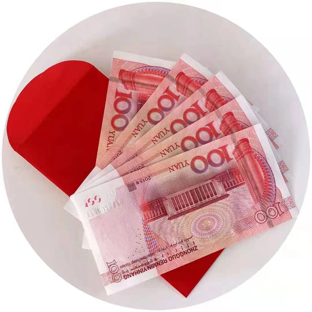 羨慕!社科賽斯考研為員工們發(fā)放開(kāi)年紅包!