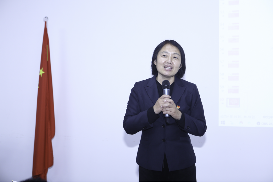 以知識競賽別開生面的形式，社科賽斯黨支部集中學習黨的二十大精神
